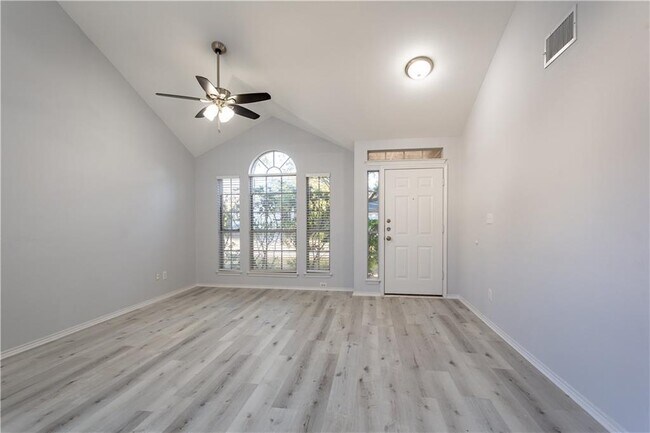 Photo - 2917 Bernardino Cove