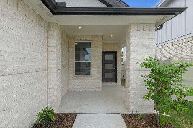 Photo - 17418 Rosette Grass Dr