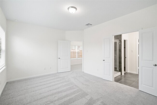 Photo - 623 Silver Pear Ct
