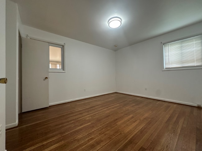 Photo - 1608 Jarvis Ave Unit 800