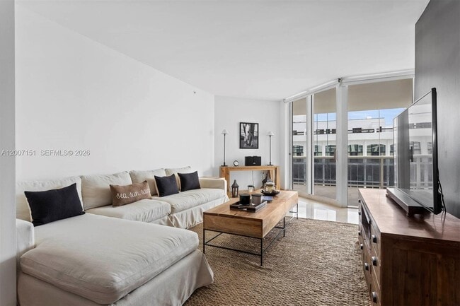 Photo - 4779 Collins Ave Unit 1908