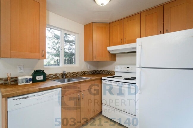 Photo - Two Bedroom Apartment Available - Private ... Unidad 7033