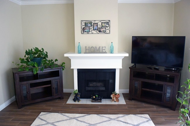 Chimenea -Dover & Cambridge - Presidential Townhomes