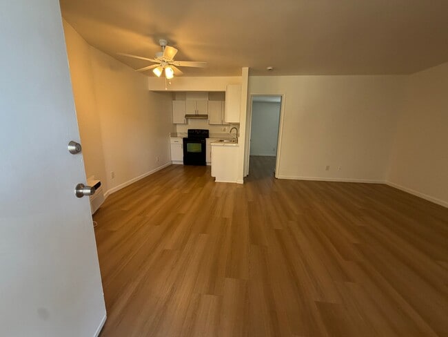 Photo - 444 E Rowland St Unit #16