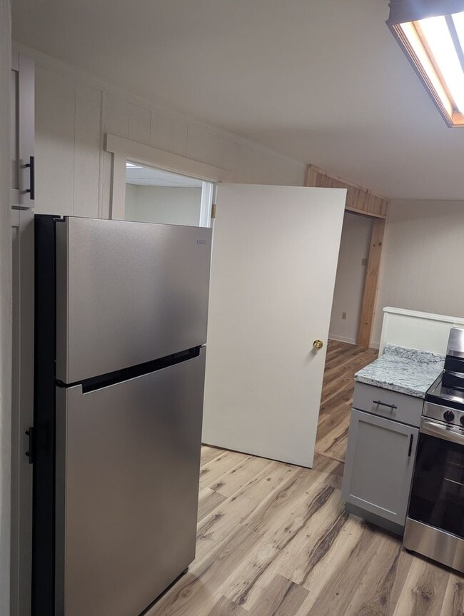 Photo - 2 bdrm 1 bath family home with water, sewer and garbage included.