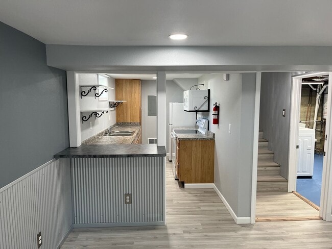 Photo - 119 4th Ave Unit B