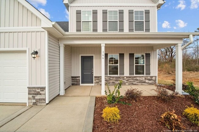 Photo - 276 Carr Ln