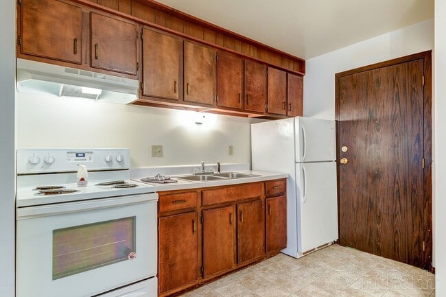 Photo - Brentwood Estates