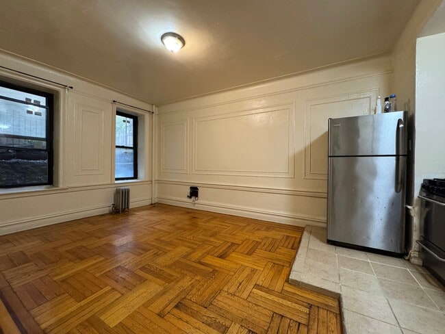 Photo - 377 Montgomery St Unit 1