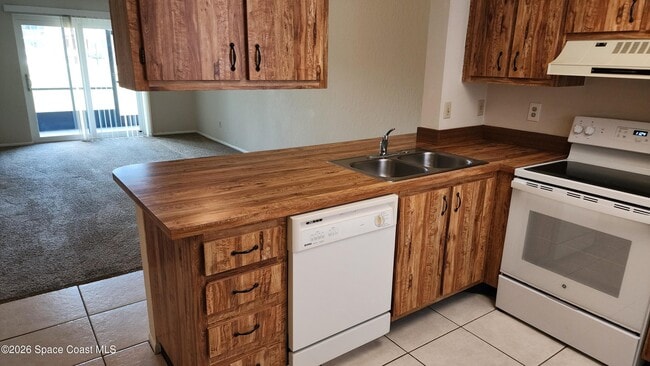 Photo - 1704 University Ln Unidad 701