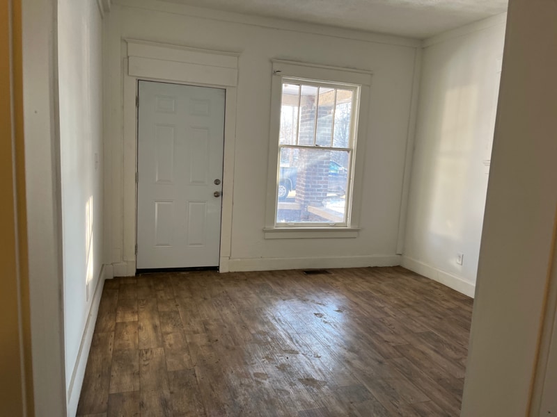 Photo - 1328 E Main St