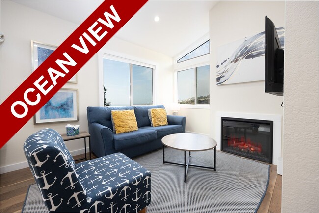 Building Photo - Lewis Triplex Unit 474