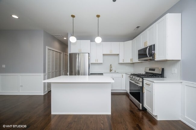 Photo - 4014 S Ellis Ave Unit 8