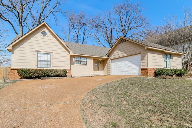 Photo - 5642 Crievewood Dr