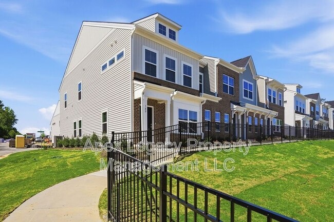 Photo - 149 Blue Melody Ave