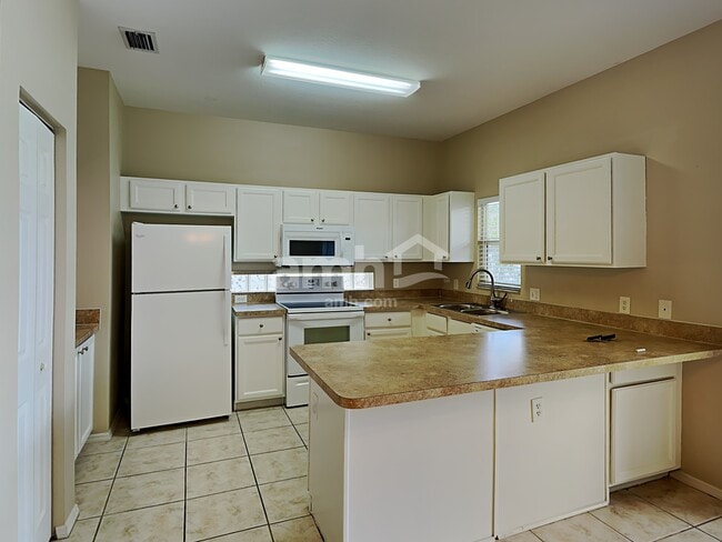 Photo - 6308 Blackberry Ln