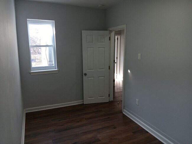 Photo - 1012 Potter St