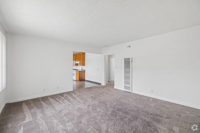 2BR, 1BA - 855SF - Living Room