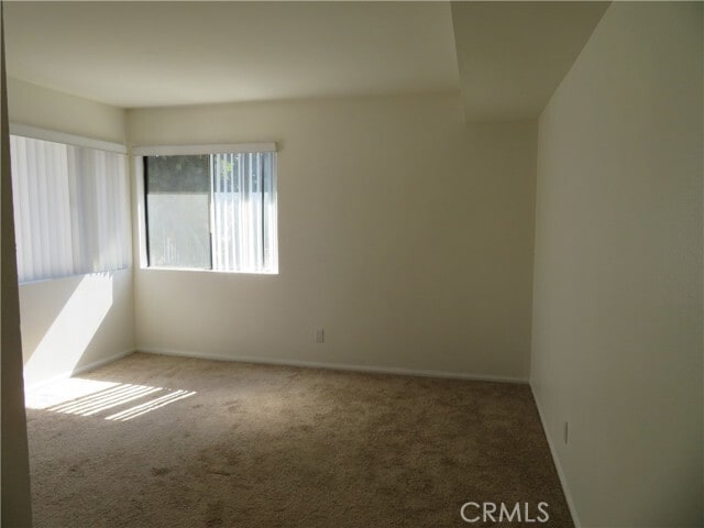 Building Photo - 1331 Massachusetts Ave Unit 203