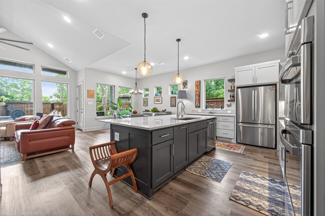 Photo - 9979 Pebble Glen Dr