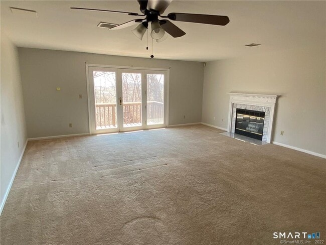 Photo - 560 Silver Sands Rd Unidad 508