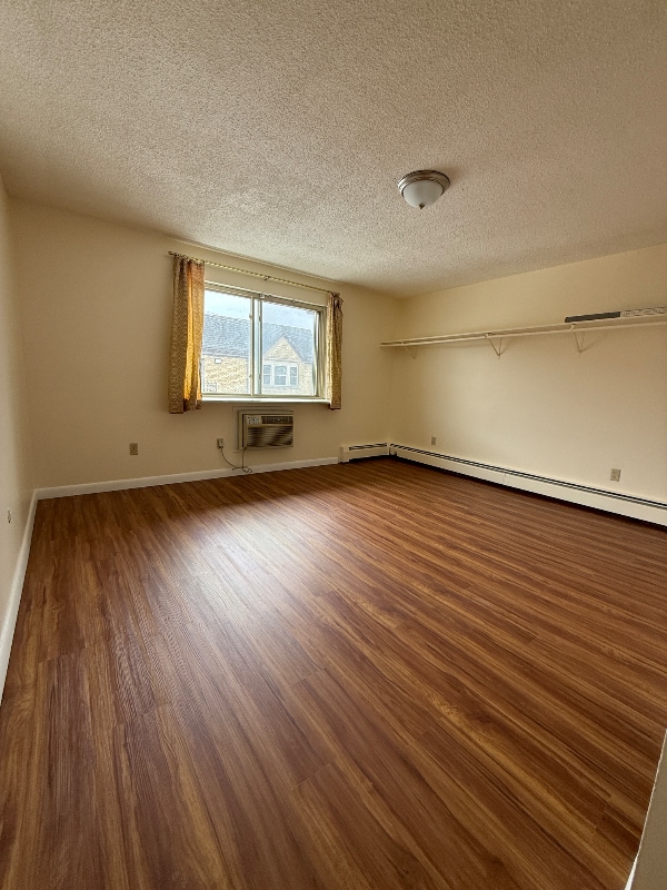 Photo - 351 Pawtucket Blvd