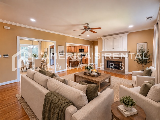 Photo - 584 Woodland Ridge Rd