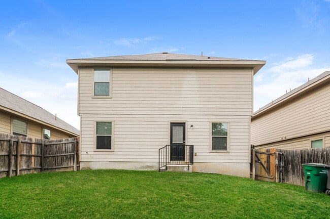 Photo - 6118 Pow Wow Dr