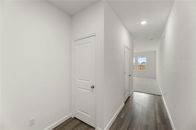 Photo - 209 Bradford Dr