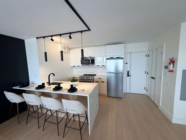 Photo - Cosmo440 Luxury Apartments