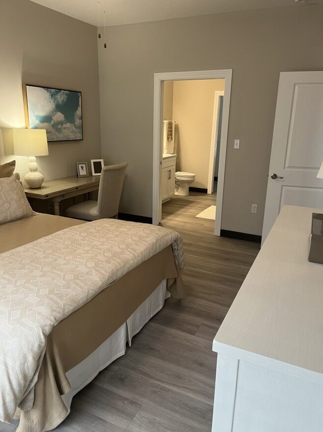 Photo - The Oasis at Hartman Lakes