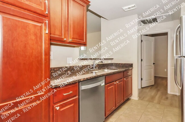 Photo - 2550 E River Rd