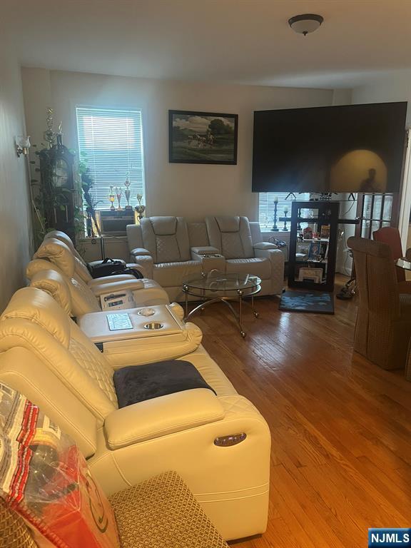 Building Photo - 382-386-386 Highland Ave Unit 103