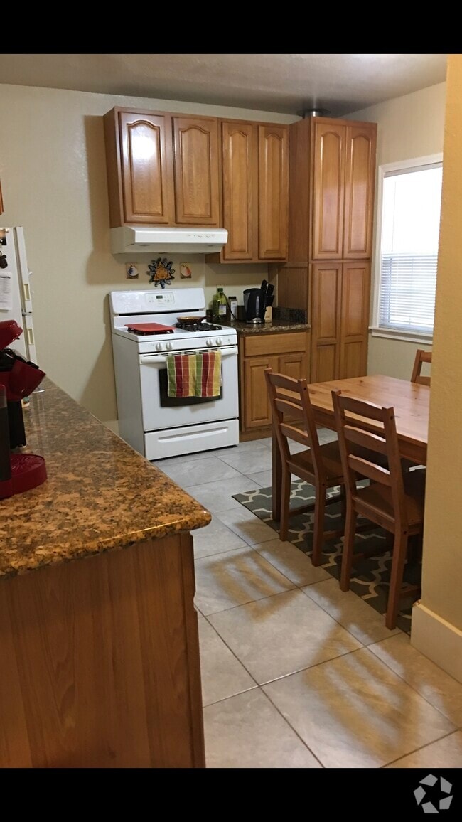 Building Photo - 5358 Brookdale Ave Unit 5358 Brookdale Ave Rental