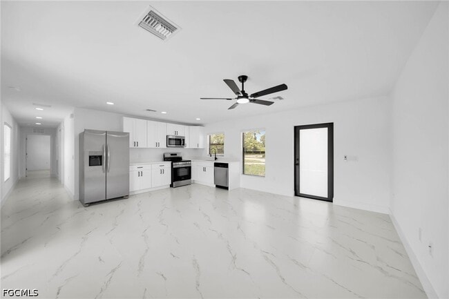 Photo - 4987 Fairway Ct
