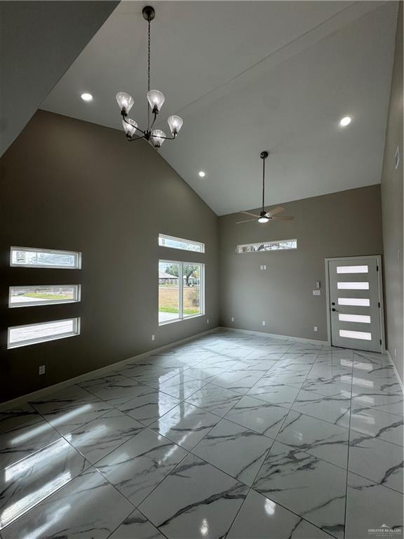 Photo - 16 North St Unit 3