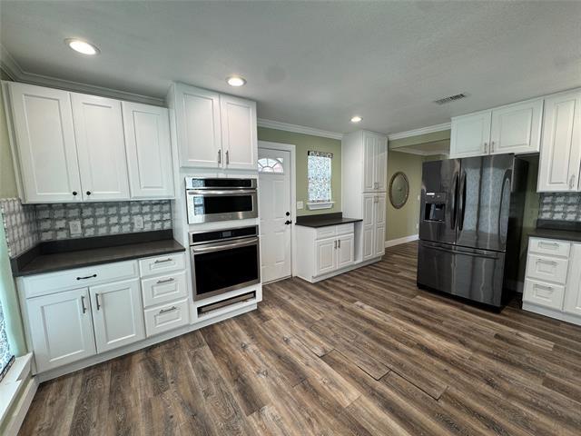 Photo - 5016 I-35 Unit B