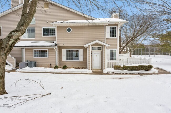 Photo - 67 Bentley Ct