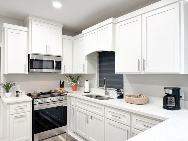 Photo - 1118 Country Club Dr