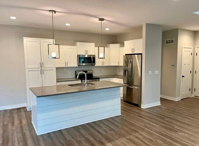 Photo - 6942 W 162nd Ct