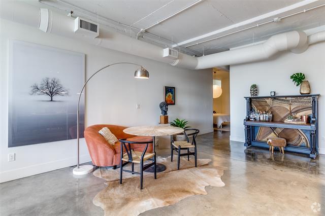 Building Photo - 1122 Jackson St Unit 302 Rental