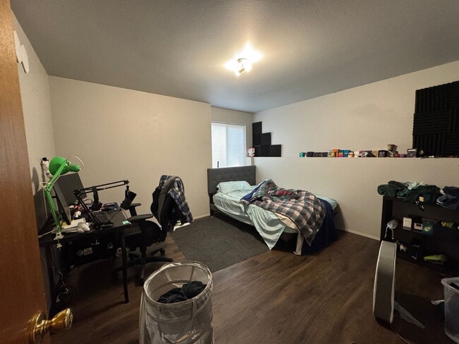 Photo - Spacious 5BR Home Near Whatcom Falls Park & Lake Whatcom