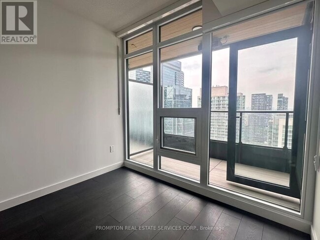 Photo - 1 Concord Cityplace Wy Unit 3201