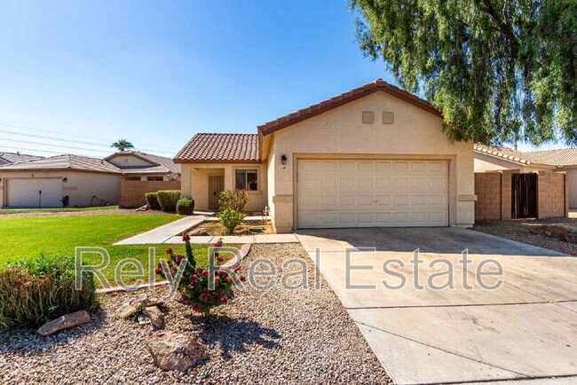 Building Photo - 11187 W Almeria Rd