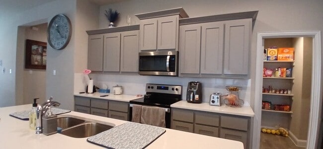 Photo - Bright & Open 3-Bedroom Home in Sought-Aft...