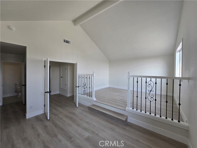 Photo - 1258 Tam O'Shanter St