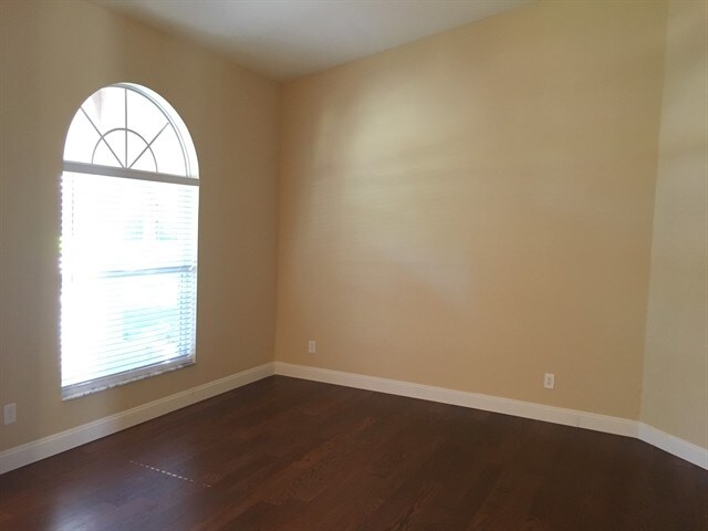 Photo - 2828 Laurel Leaf Dr