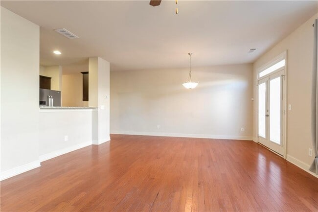 Photo - 2394 Whiteoak Ct SE