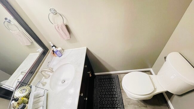 Photo - 16 Mateus Way