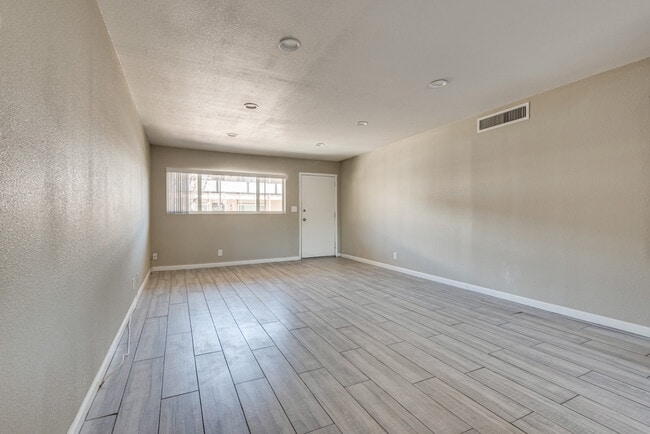 Photo - Desert Villas Unit 207